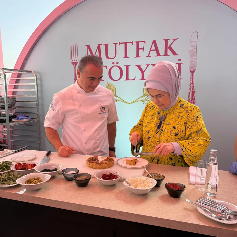 Eyüp Kemal Sevinç, bir yemek programında